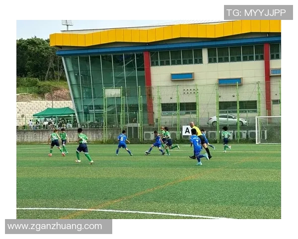 西安足球队的意识提升与发展探讨聚焦足球文化的传承与创新